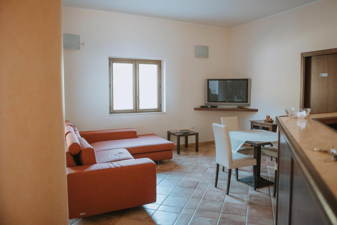 Hotel Caluna Charme مدينة سان غيوفاني أبيرو المظهر الخارجي الصورة