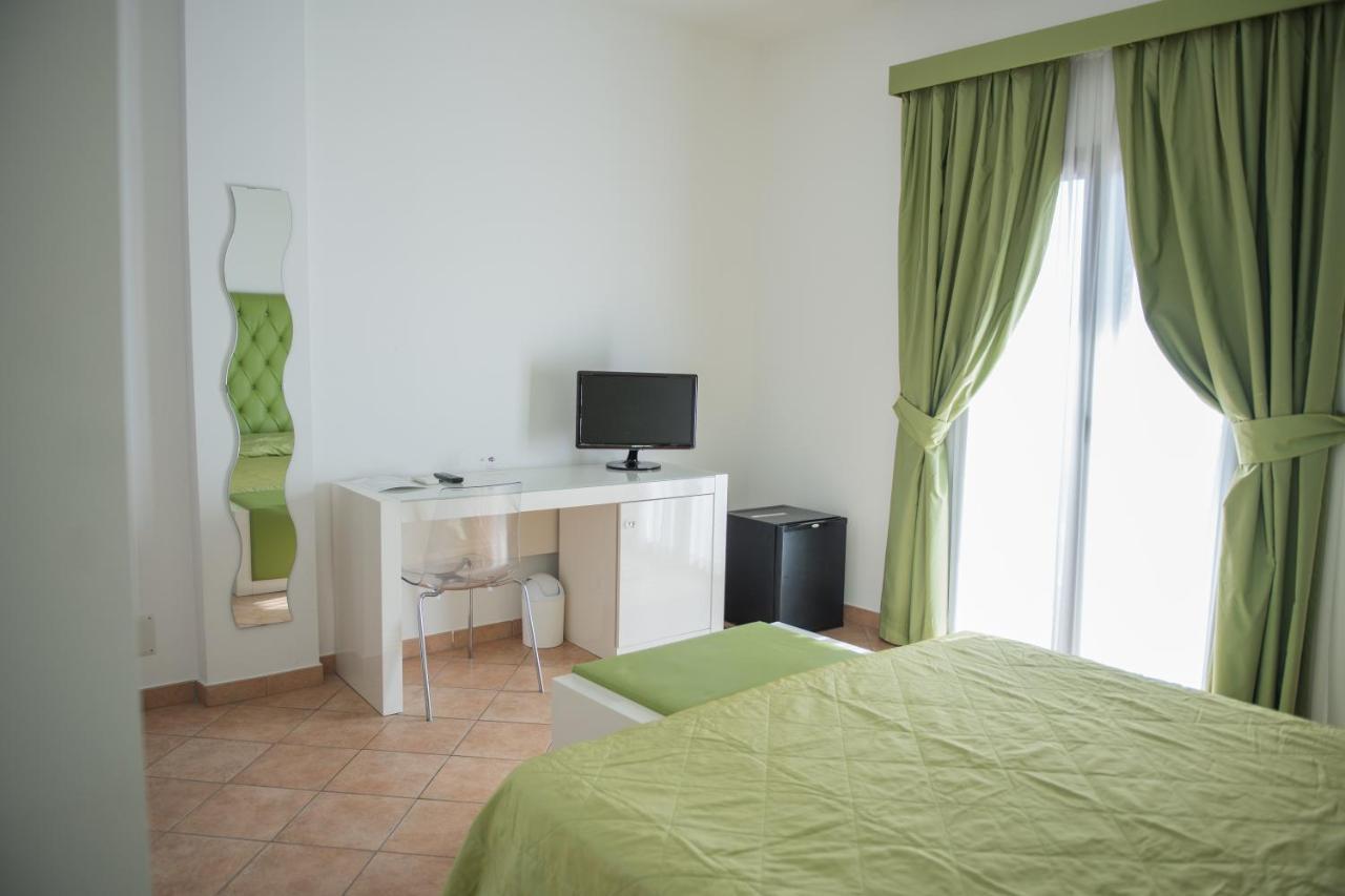 Hotel Caluna Charme مدينة سان غيوفاني أبيرو المظهر الخارجي الصورة